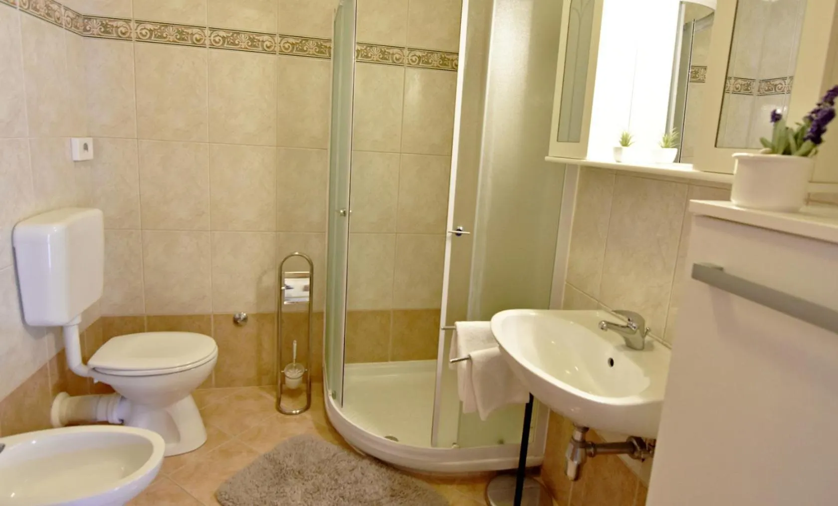Family Friendly Apartments With A Swimming Pool Tar, Porec - 22736 Tar-Vabriga 0*,