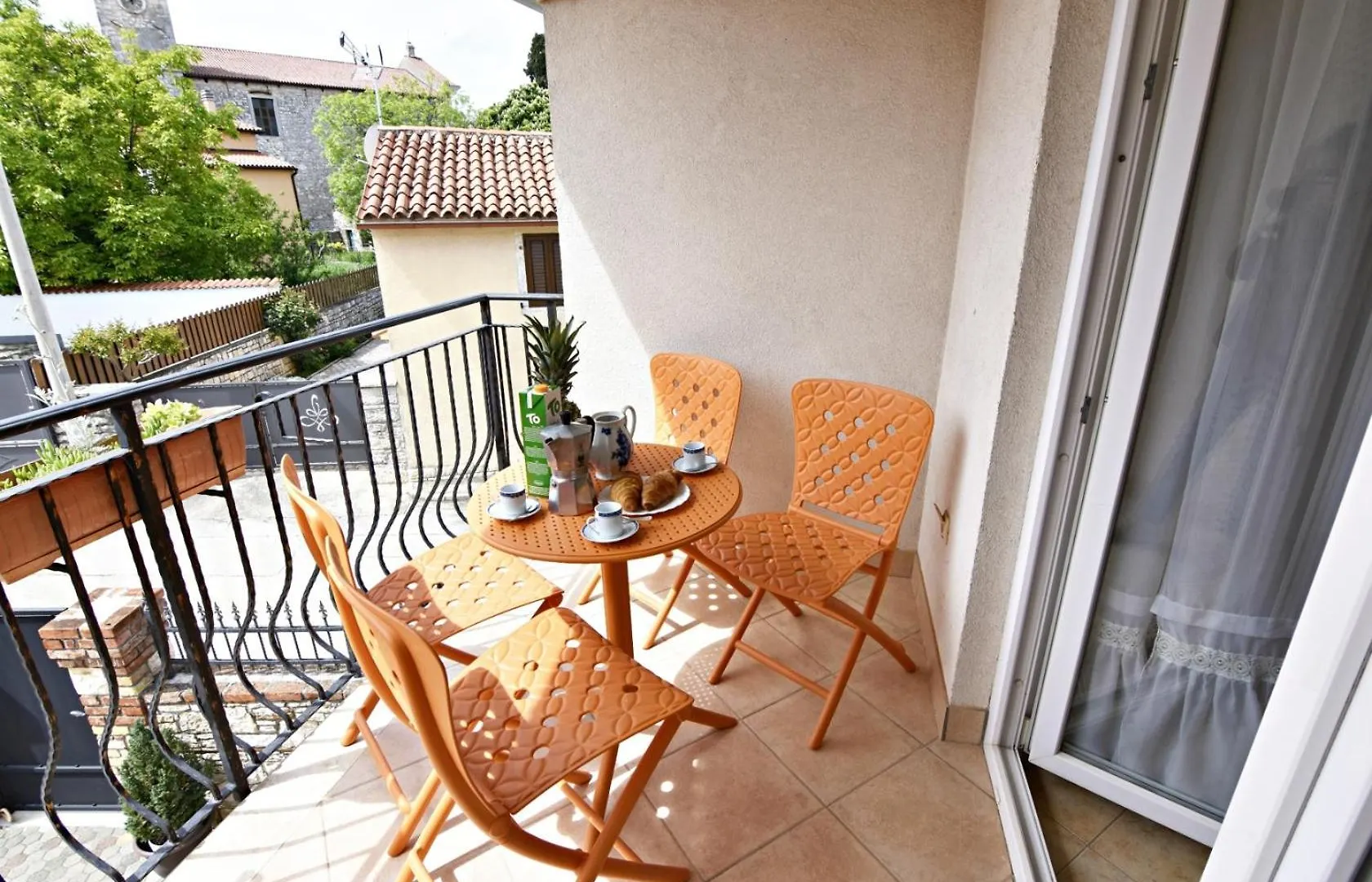 Family Friendly Apartments With A Swimming Pool Tar, Porec - 22736 Tar-Vabriga 0*,  Croatia